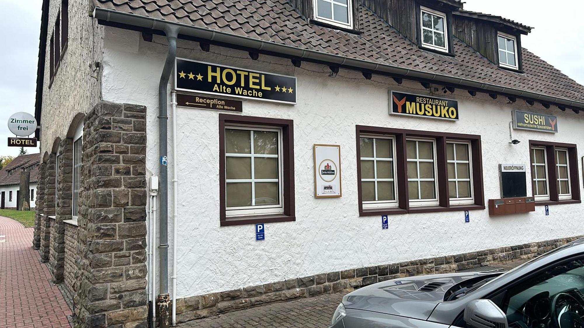 Hotel Alte Wache Mariental Esterno foto