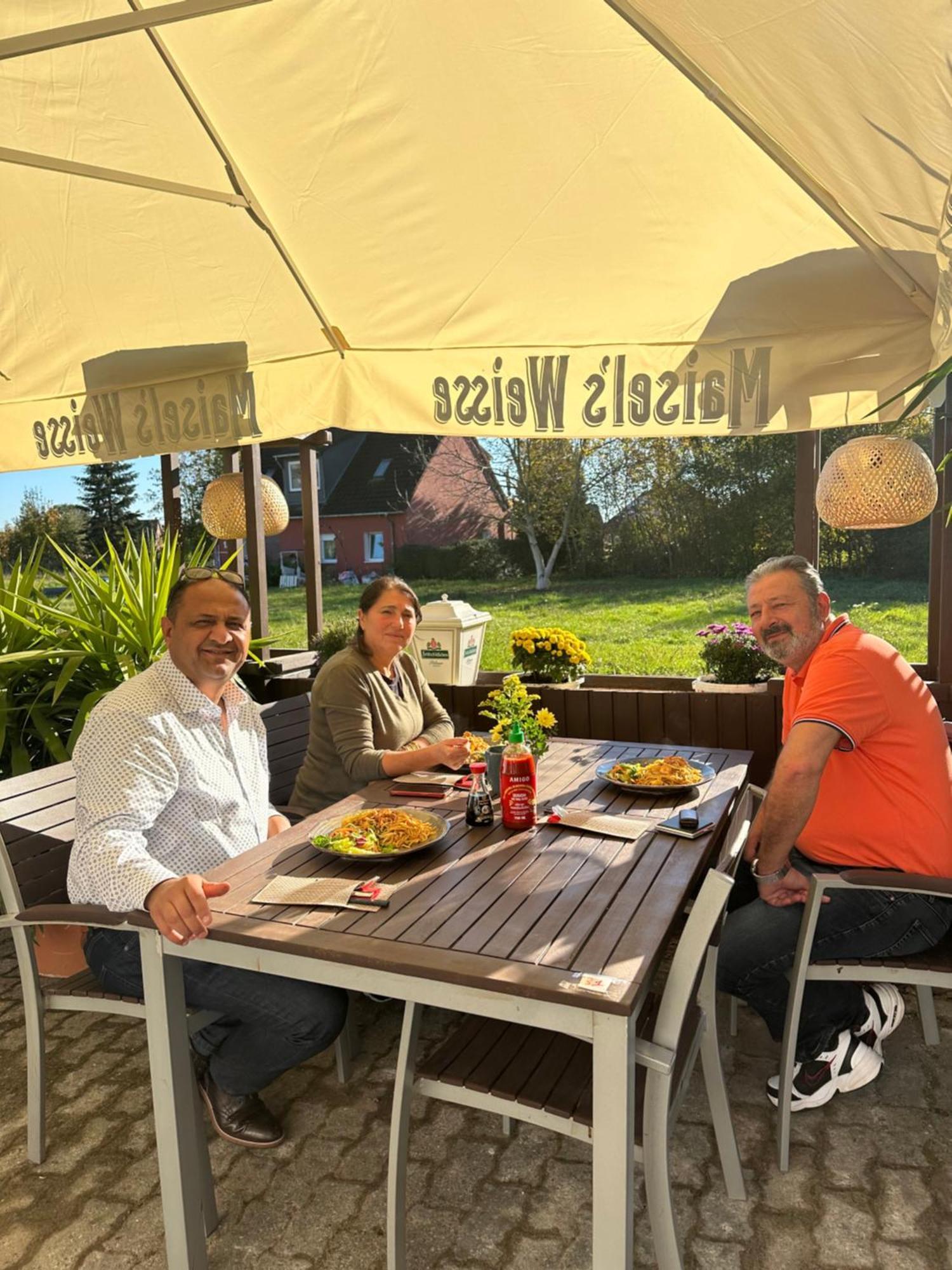Hotel Alte Wache Mariental Esterno foto